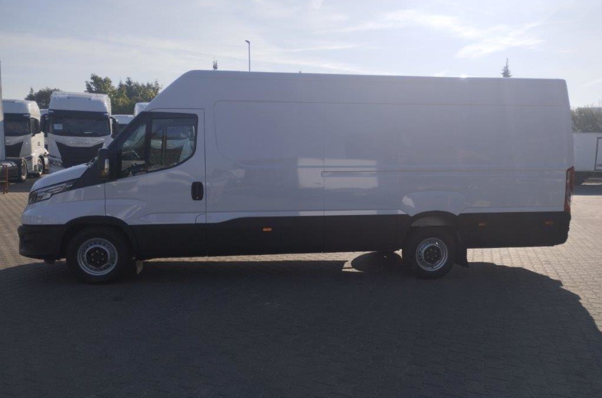 Iveco Iveco Daily S A V Dost Pne Od R Ki U Autoryzowanego Dealera