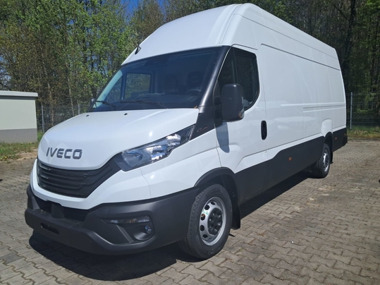 IVECO Daily 35S18 V FURGON