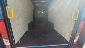 IVECO Daily 35S18HA8 FURGON