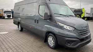 IVECO Daily 35S18 V FURGON