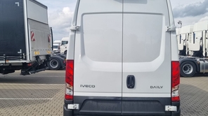 IVECO Daily 35S18HA8V FURGON