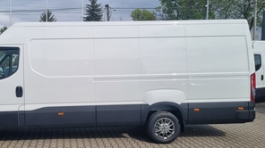 IVECO Daily 35S18HA8V FURGON